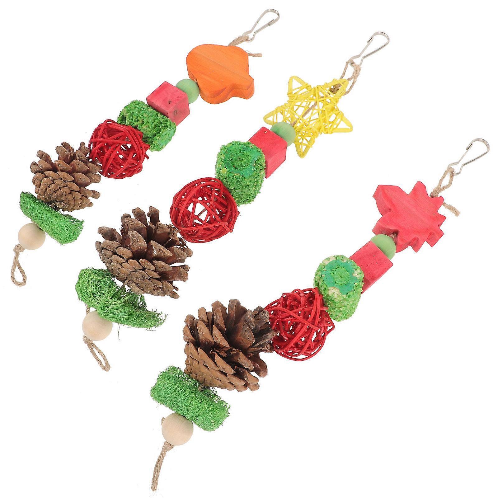 Bird Biting Toy 15 Pcs Ideal for Parrots Enriching Indoor Playtime with Maple Leaf Shape and Sturdy Natural Wood