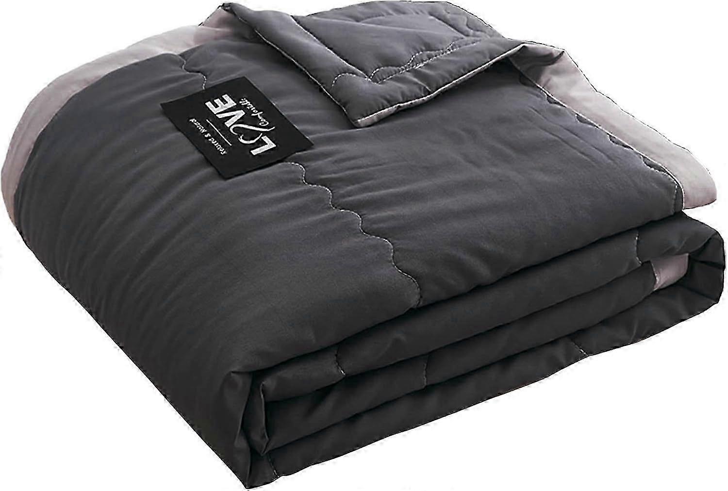 Lightweight Cooling Blanket Suitable for All Ages, Summer Ice Quilt for Hot Sleepers and Night Sweats Made of Washed Cotton