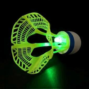 Ny lysende vindtett badmintonball med lys, superslitesterk og uknuselig utendørs fluorescerende nylonball med lys