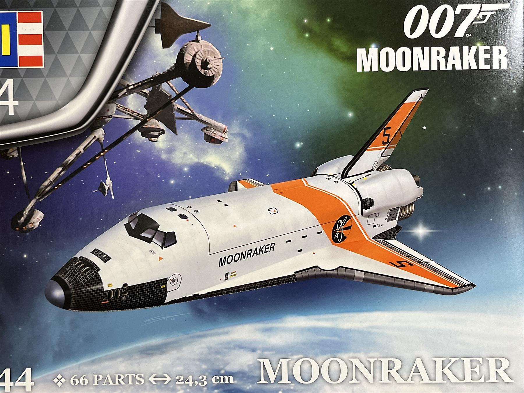 Update on by build of a Revell 05665 007 Moonraker in 1:144