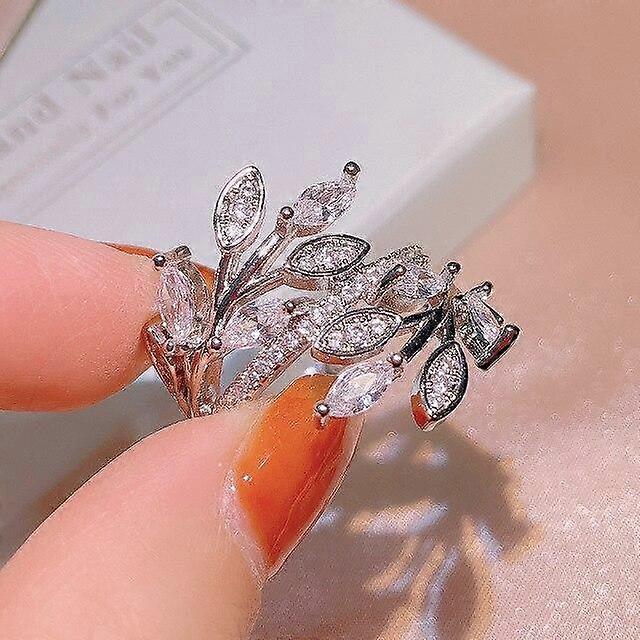 925 Silver Personality Winding Interweaving Leaf Ring Creative Leaf Flower Vine Octagonal Flower Zircon Ring Party Birthday Gift