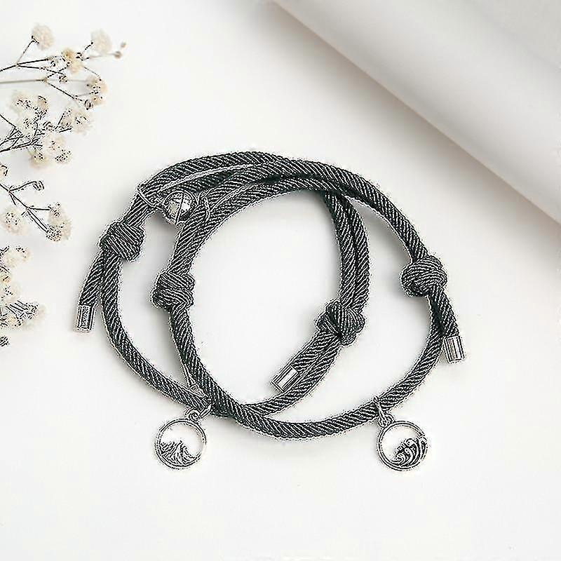 Adjustable magnetic attraction bracelets for couples and lovers(Green)