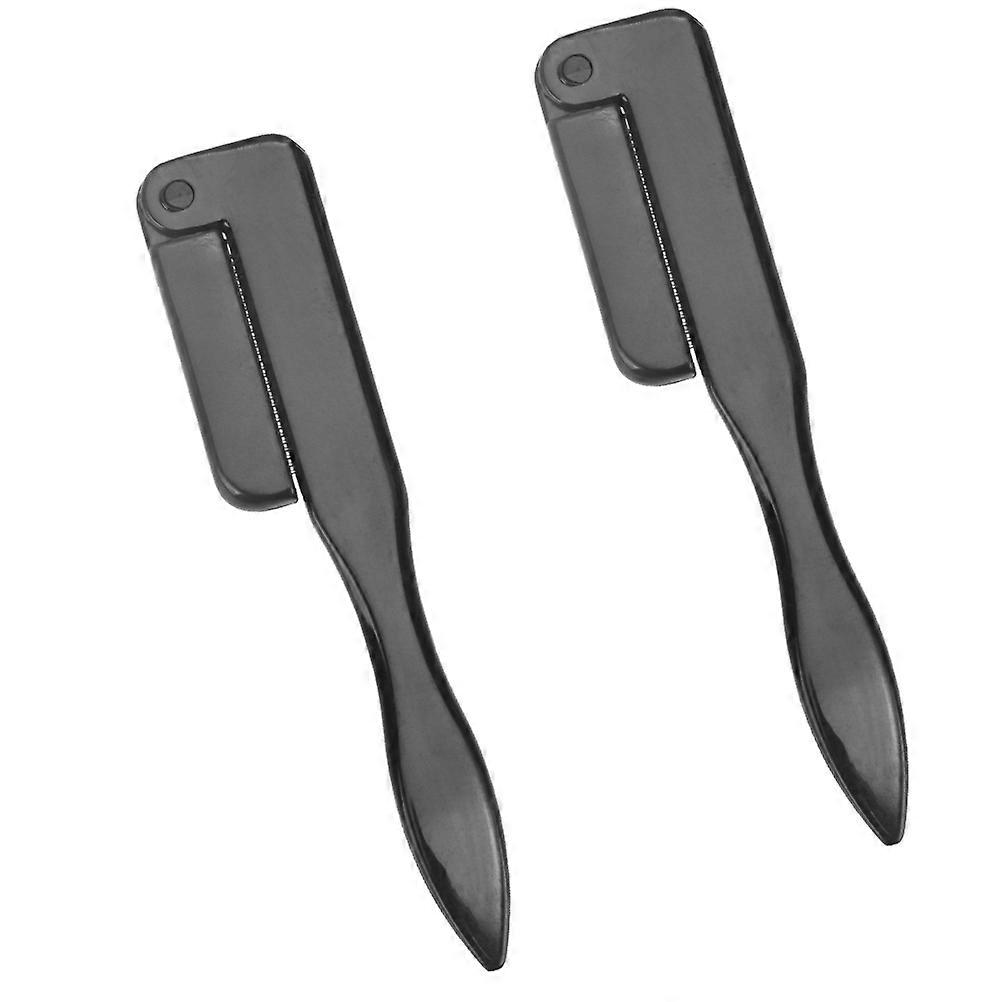 Black Folding Eyelash Comb and Brow Comb Makeup Tool with Ergonomic Plastic Handle for Easy Grooming