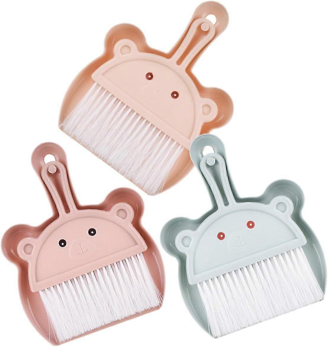 Mini Broom and Dustpan Set with Bear Pattern Portable