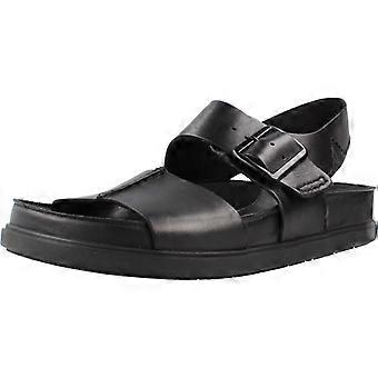Sandali Clarks Torfor con cinturino