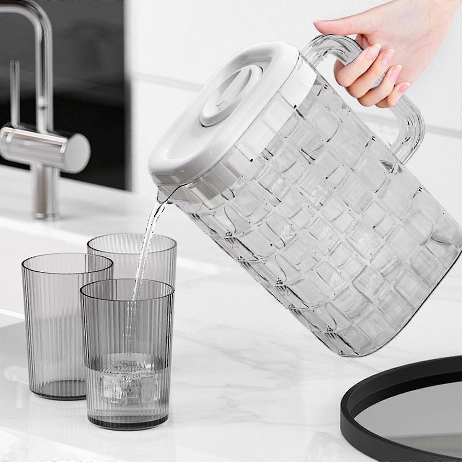 Plastic Drink Pitcher 2000ml with Lid & Handle, Compatible with Fridge Dispenser, Includes 3 Cups – Clear Ribbed Jug for Home Bar