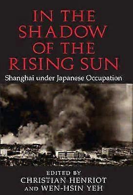 A la sombra del sol naciente