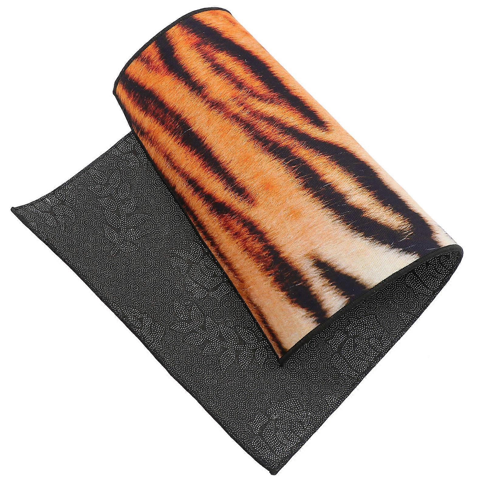 Decorative Anti-Slip Mat Creative Animals Pattern Floor Cushion Bathroom Door Cushion 80x50cm Polyester 1Pack