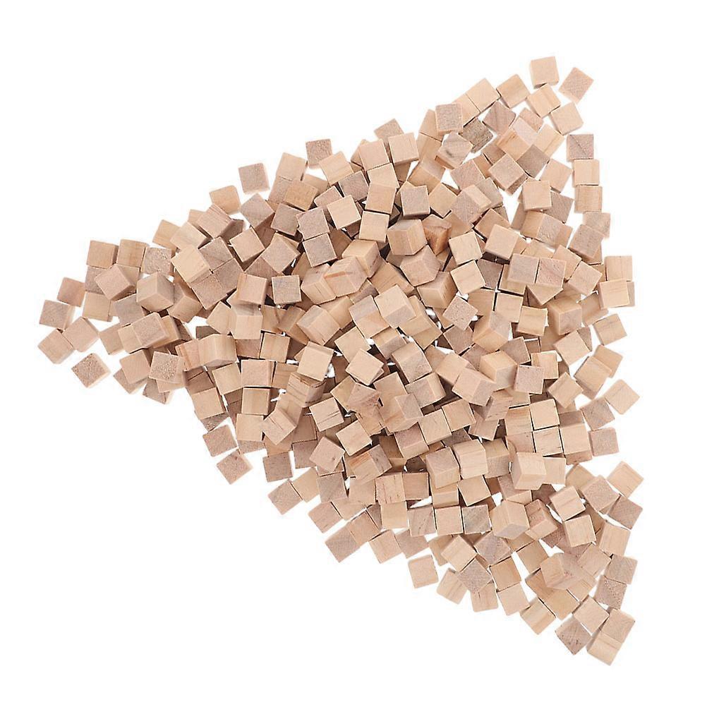 Wooden Cubes 600PCS Unfinished Pine Square Blocks for DIY Crafting, Painting, Puzzle Making and Educational Building – Inspire Creativity and Spatial