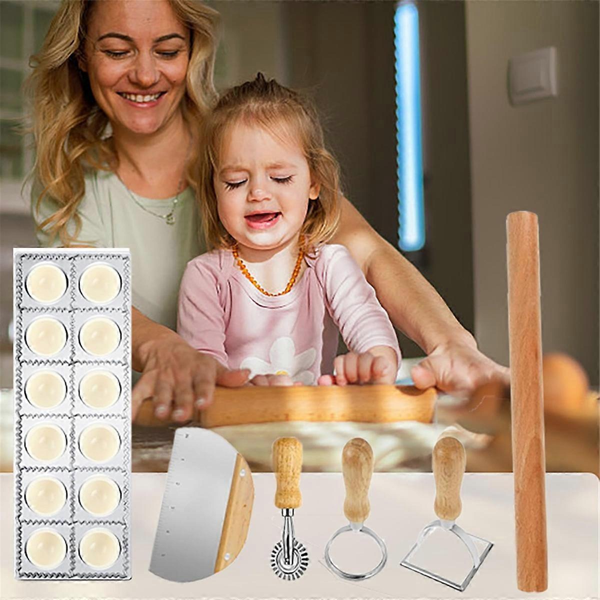 8 Pcs Ravioli Mold Set Include Ravioli Maker ,Dough , Dumpling Maker, Ravioli Maker Cutter Set,Pasta Making