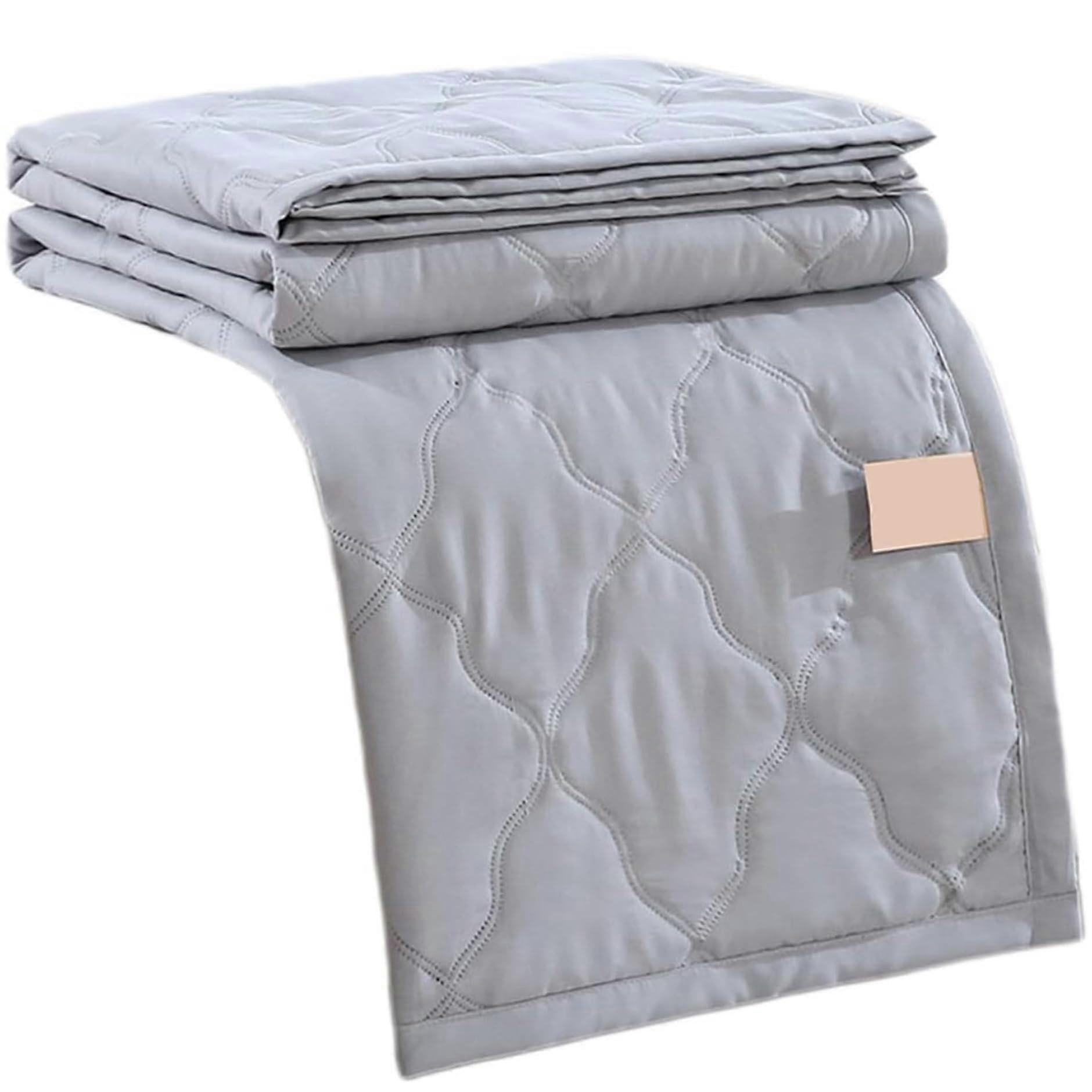 Cooling Blanket 39x59 Skin Friendly Lightweight Summer Comforter for Hot Sleepers Machine Washable