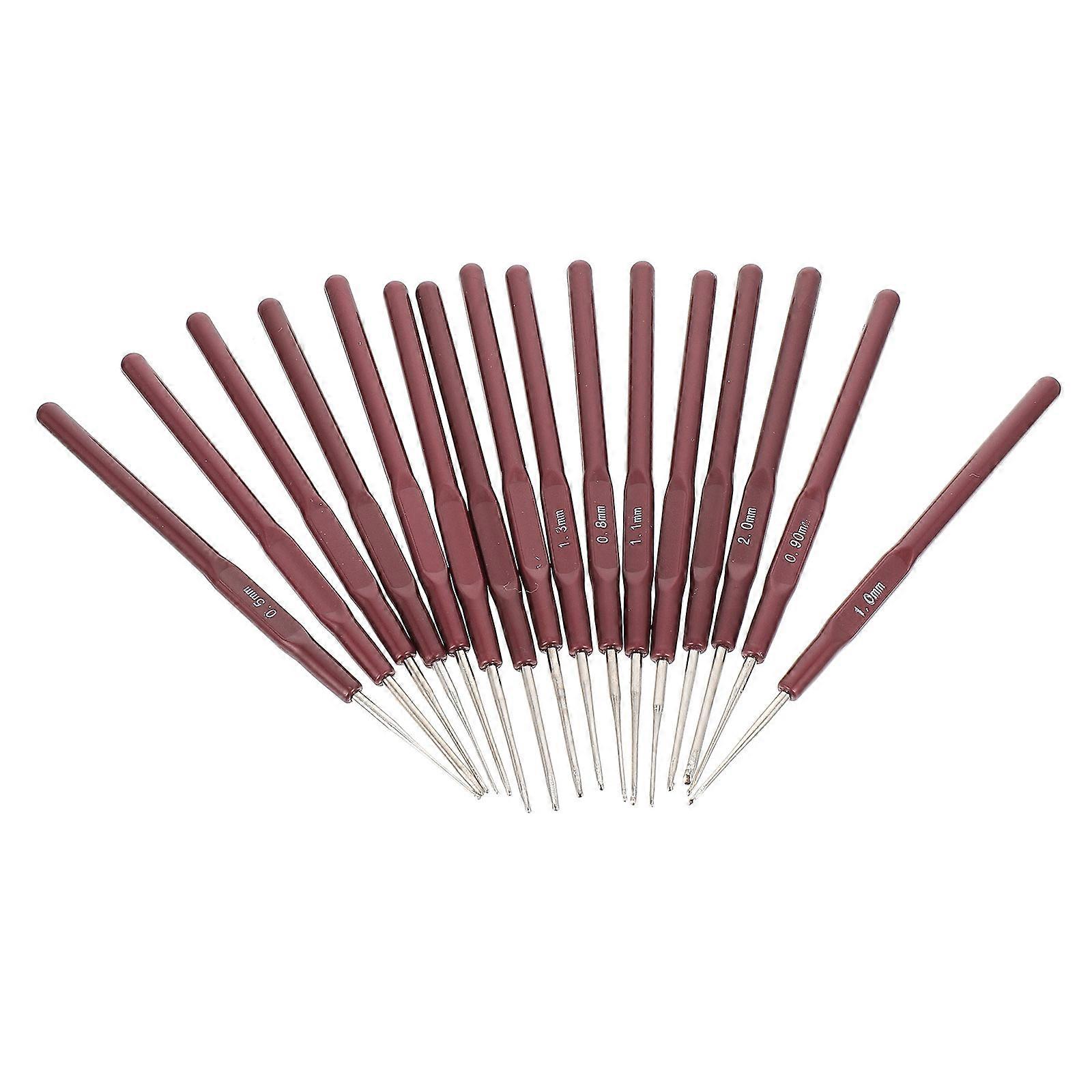 Beginner Crochet Hooks Set with Smooth Plastic and Aluminium Needles for DIY Knitting Crafts Red 16pcs