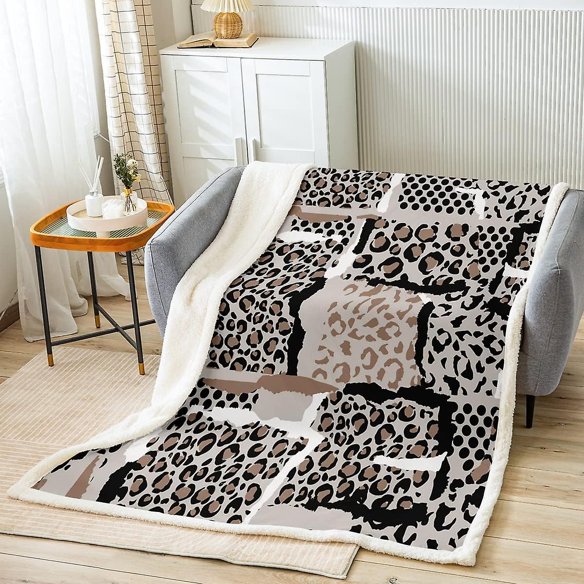 Leopard Print Sherpa Blanket Cheetah Fleece Throw Blanket for Kids Boys Girls Wildlife Plush Blanket Splicing Animal Print Fuzzy Blanket for Sofa Bed,