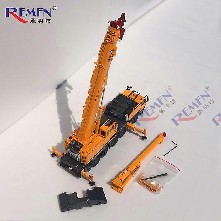 KA-1300R ALLTERR Kato Ka-1300R Allterr Kato Crane 5-Axle Pavement