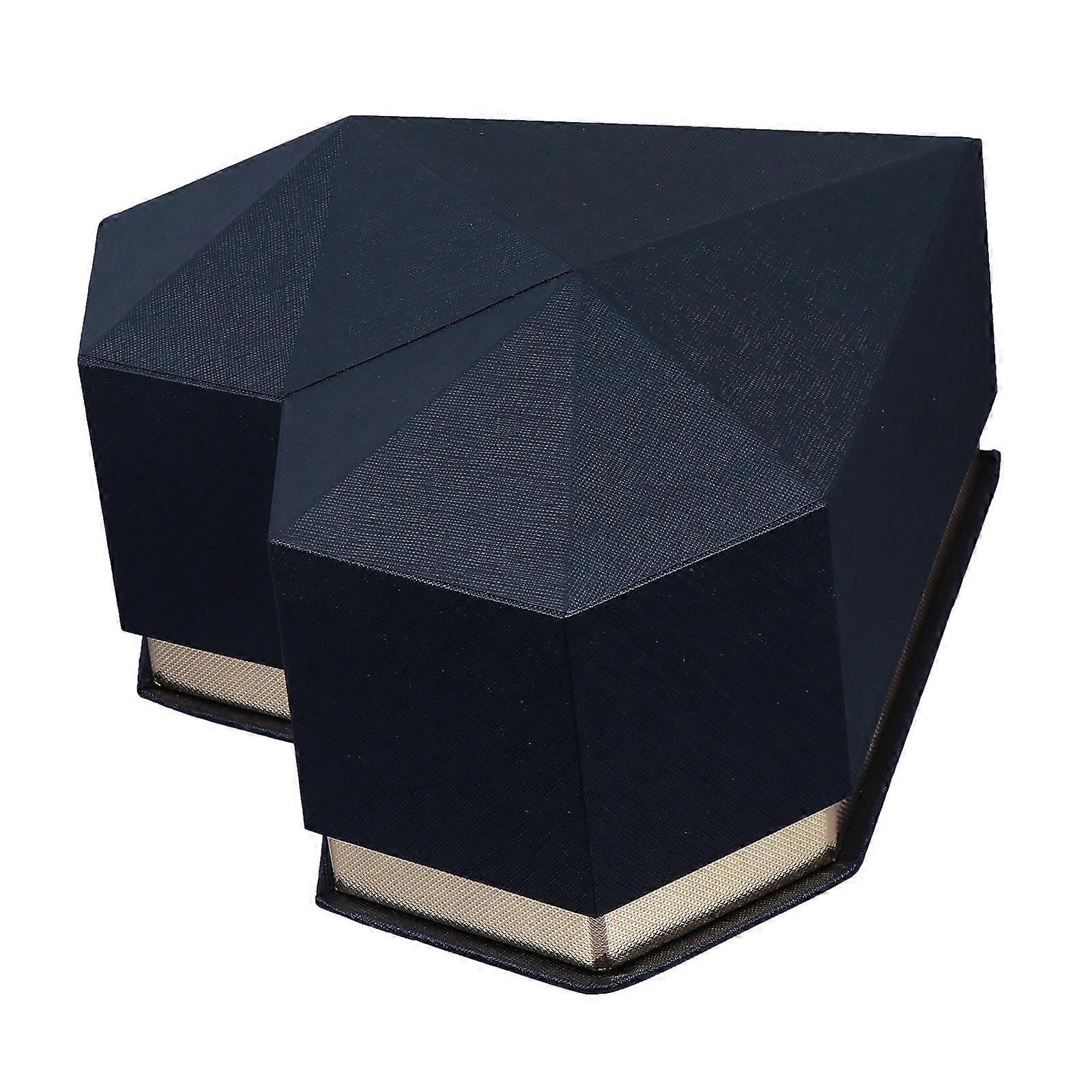 Flower Arrangement Box With Elegant Appearance Suitable For Anyone Loved On Valentine's Day In Black Color 1Set