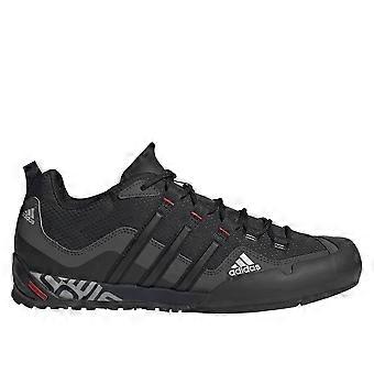 Tênis Adidas Terrex Swift Solo FX9323 para trekking o ano todo (masculino)