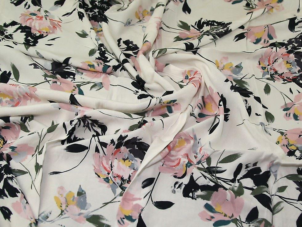 John Kaldor Fernando Viscose Challis Fabric Ivory - per metre