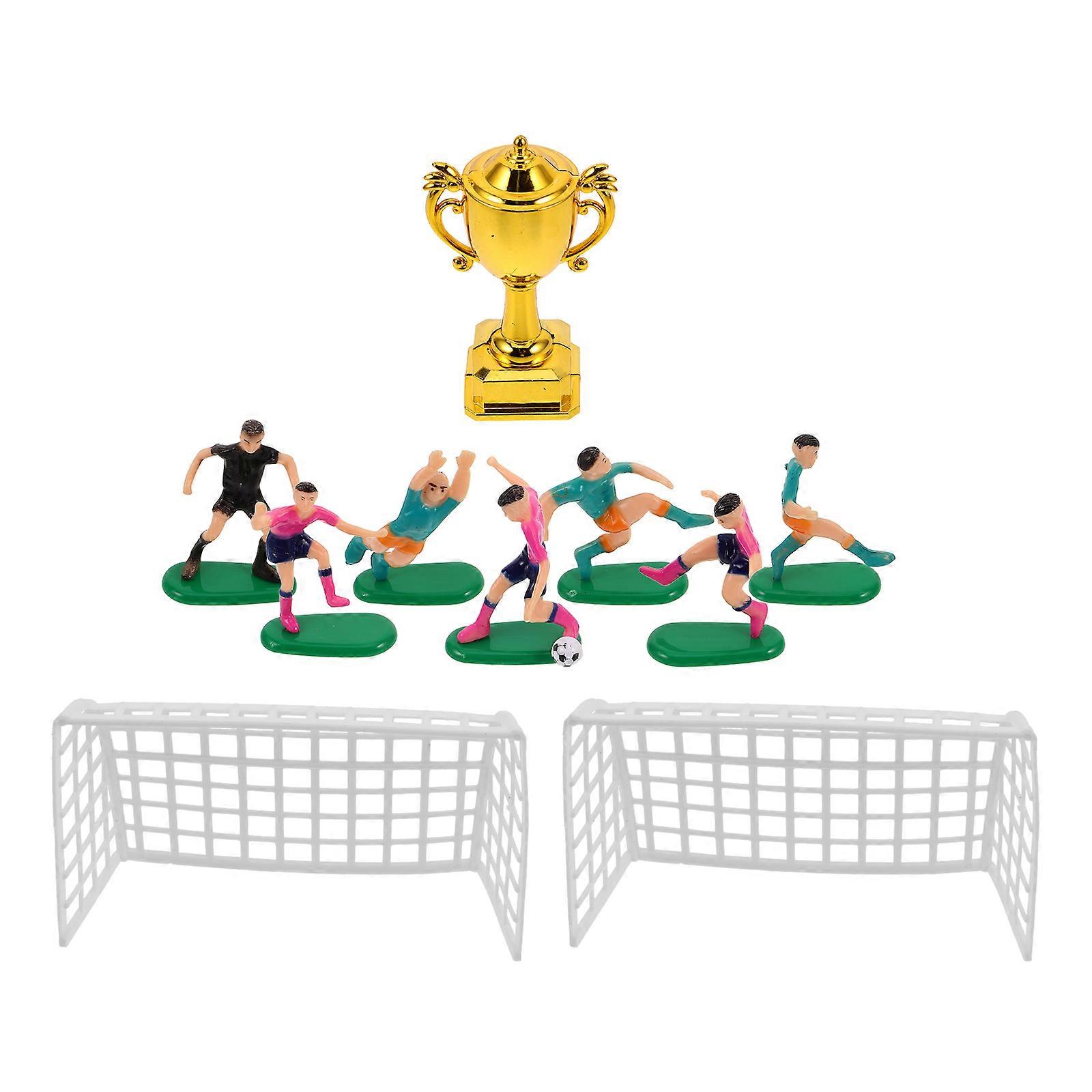 Trophée de football miniature pour maison de poupée, modèle de joueur de football, 1 ensemble