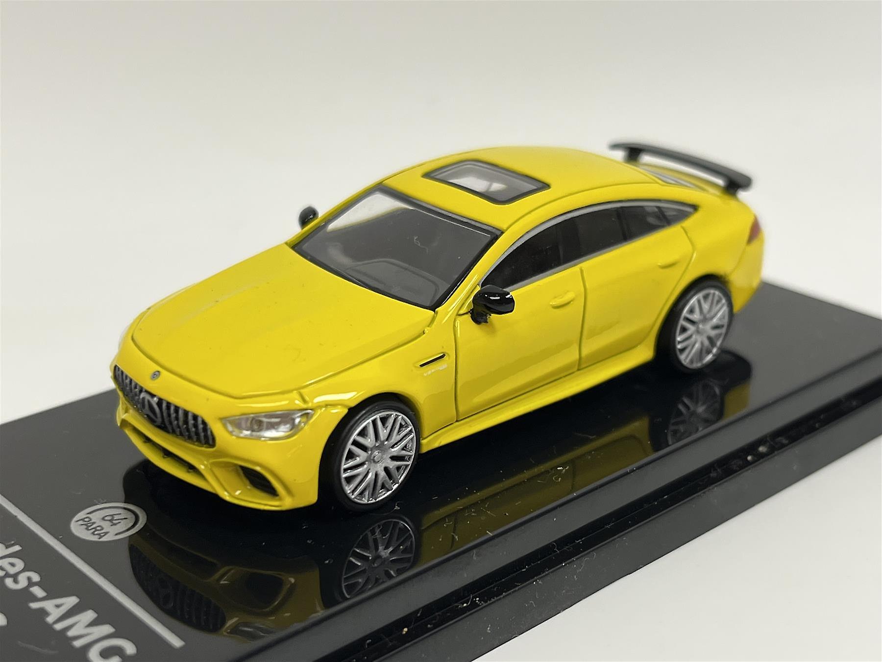 2018 Mercedes AMG GT 63S Yellow LHD 1:64 Scale Paragon 55285