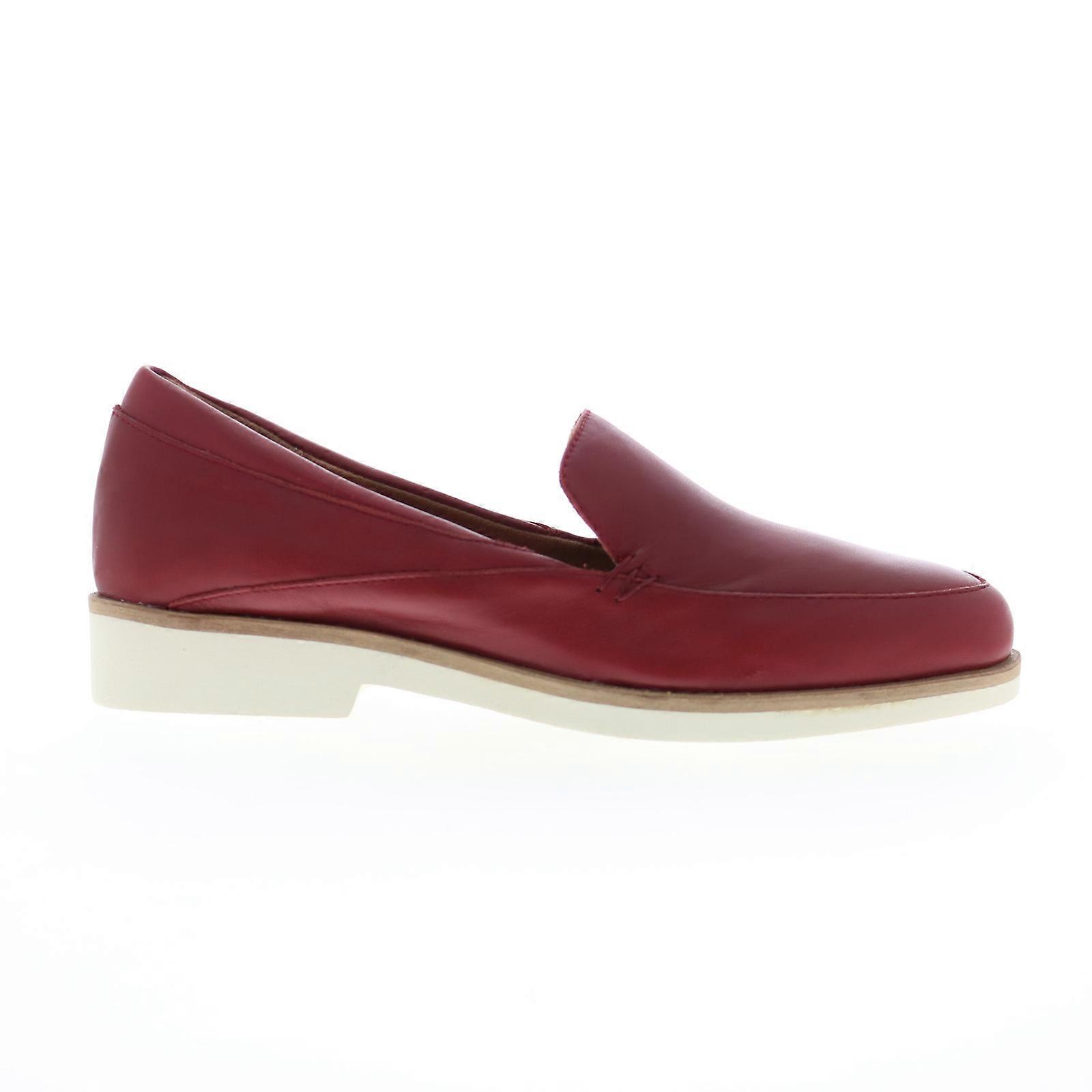 Softwalk Adult Womens Windor Loafer Flats