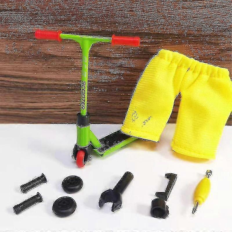 Alloy Finger Scooter With Tool High Quality Fingertip Skateboard(green)