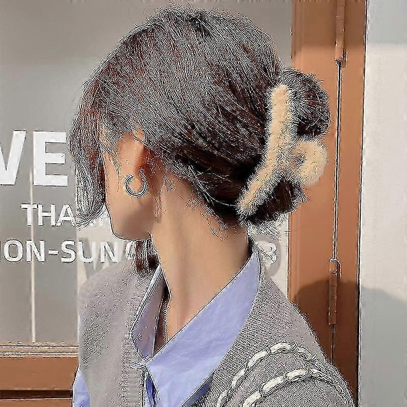 1 large plush fixed grip clip (blue)