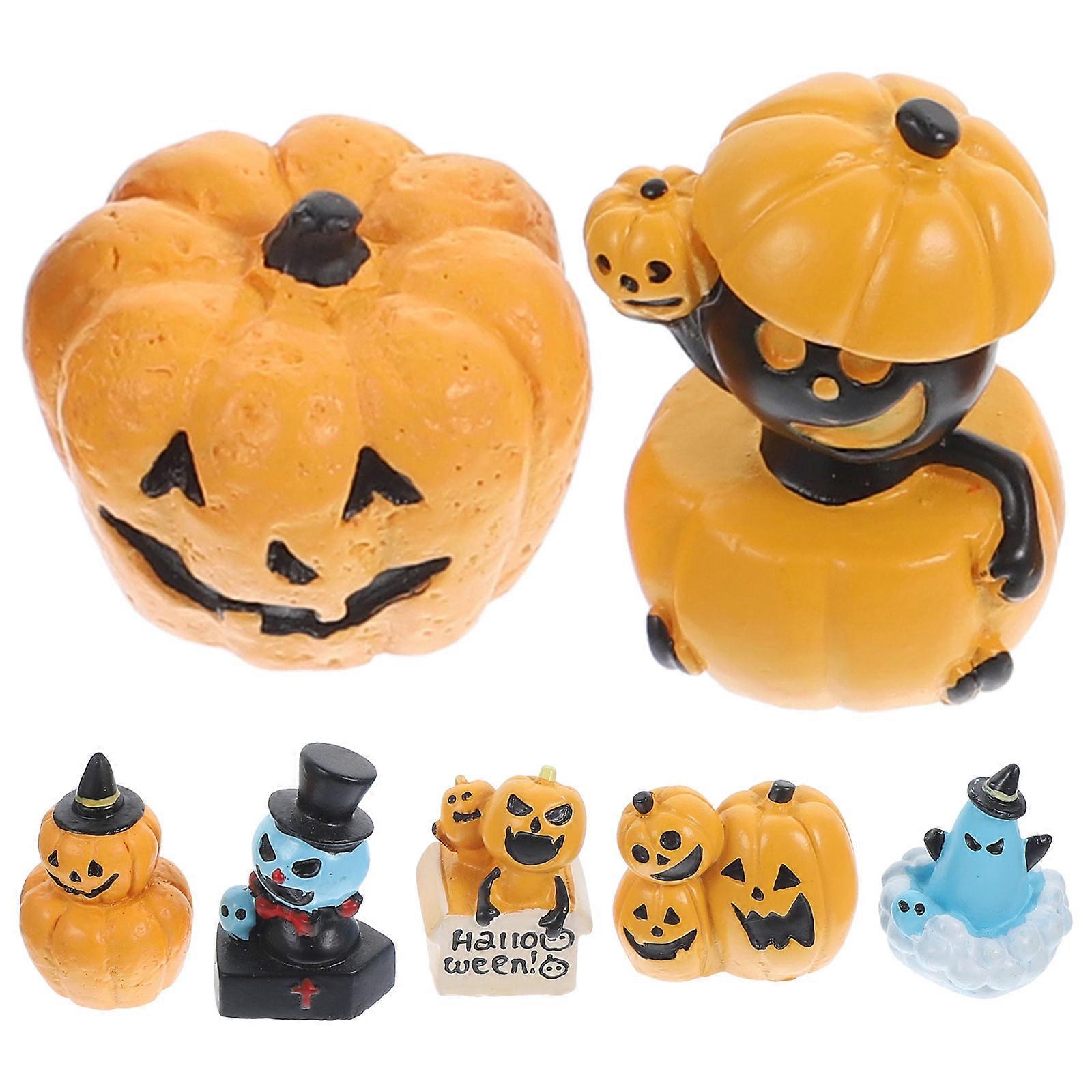 Halloween Mini Pumpkin Figurines Set of 7 – Festive Table Decorations for Home or Classroom