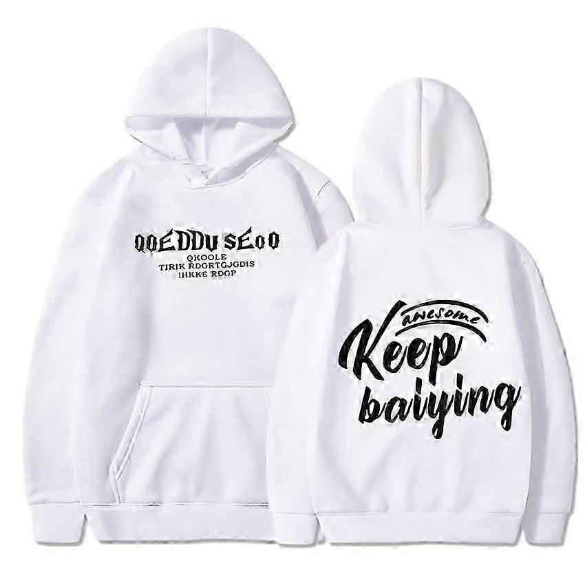 Stylish Hoodie for Men and Women, Embodying Relaxed UK Fashion with Ease