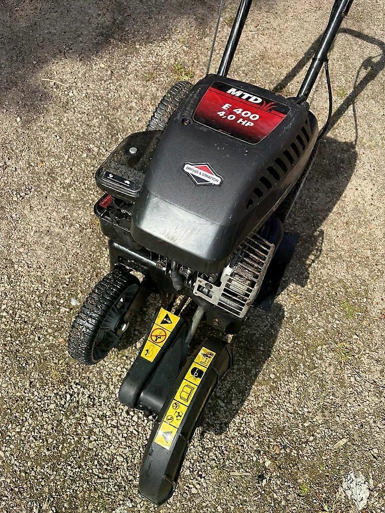 E400 Petrol Lawn Edger