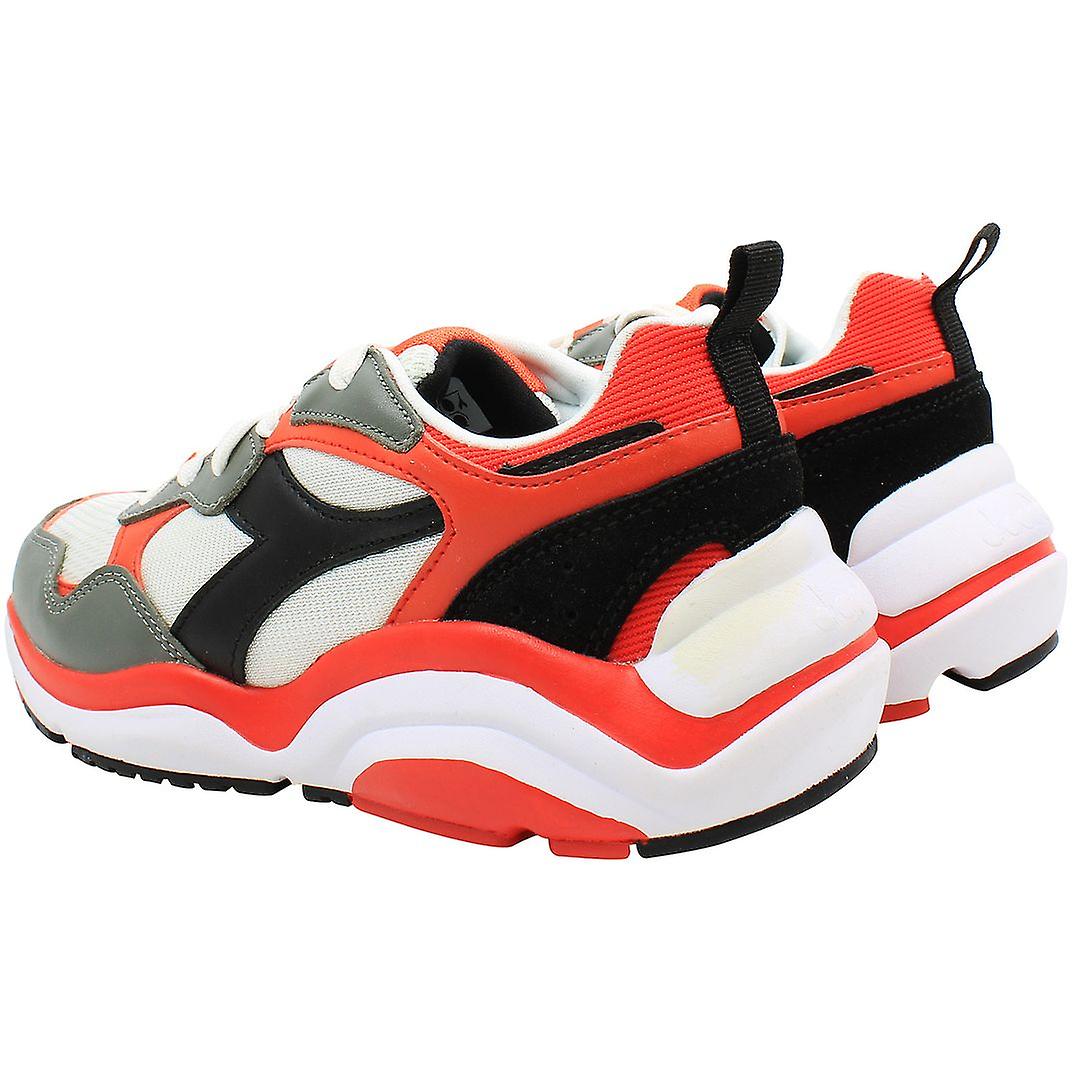 diadora whizz run
