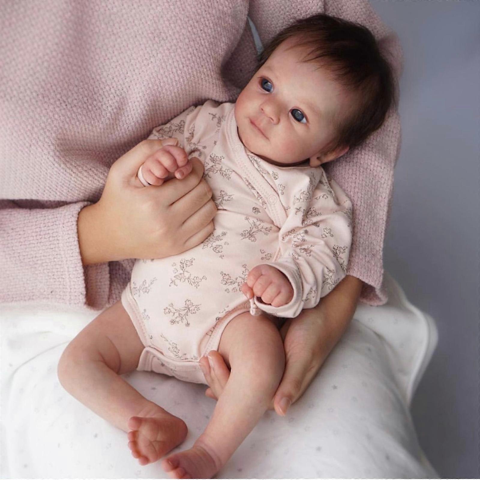 18in Life Like Reborns Dolls Toy Figure Interactive Toy Cloth Body Sleeping Doll that Looks Real with Eyes Open