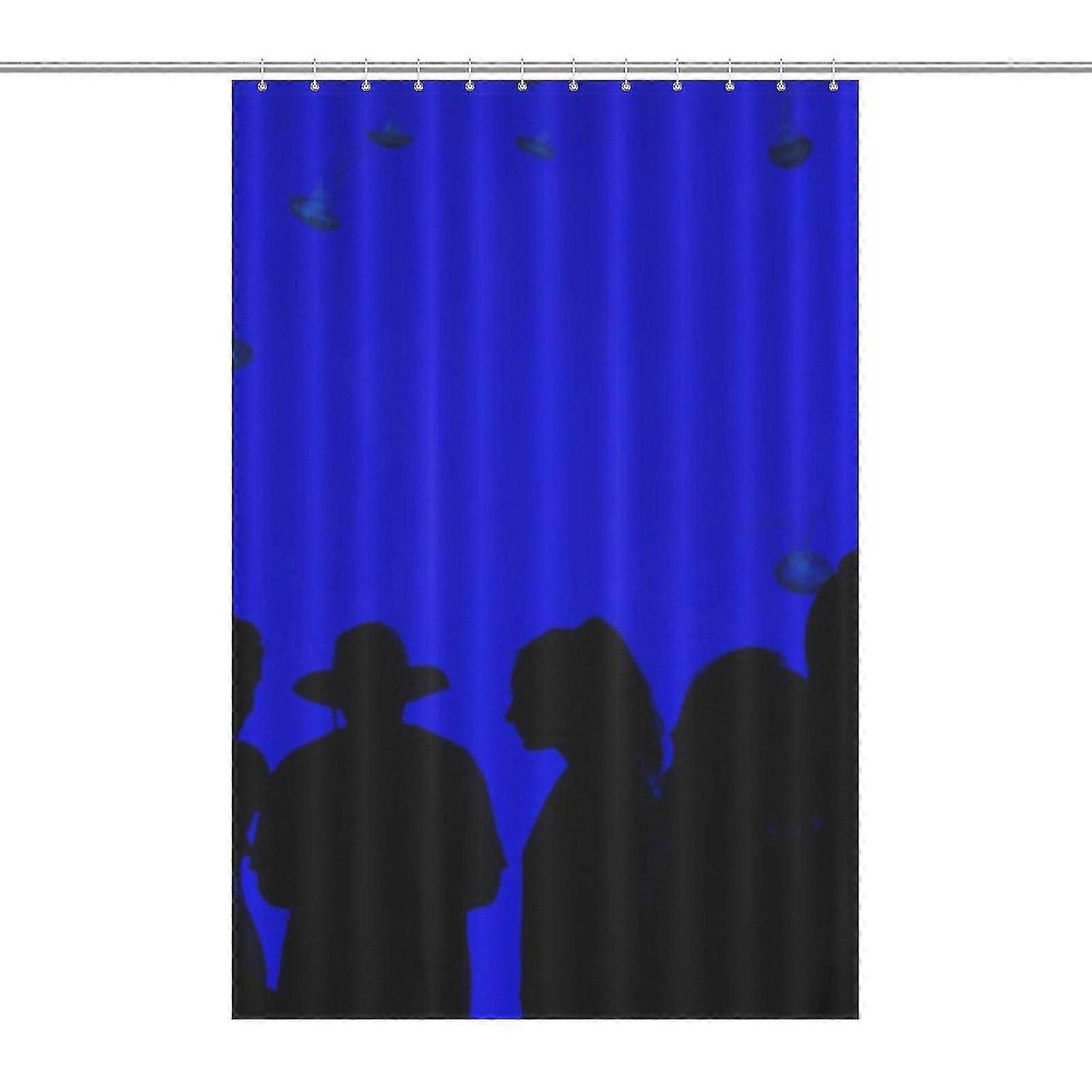 女の子または男の子のシャドウプリントシャワーカーテン