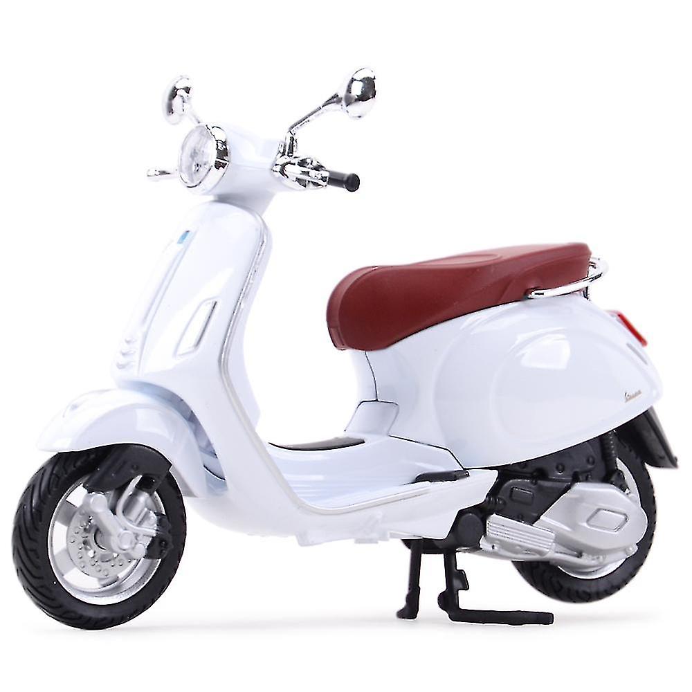 Maisto 1:12 Piaggio Vespa Primavera 150 Static Die Cast Vehicles