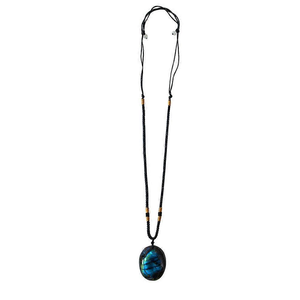 Smooth Stone Necklace with Fashionable and Refined Appearance