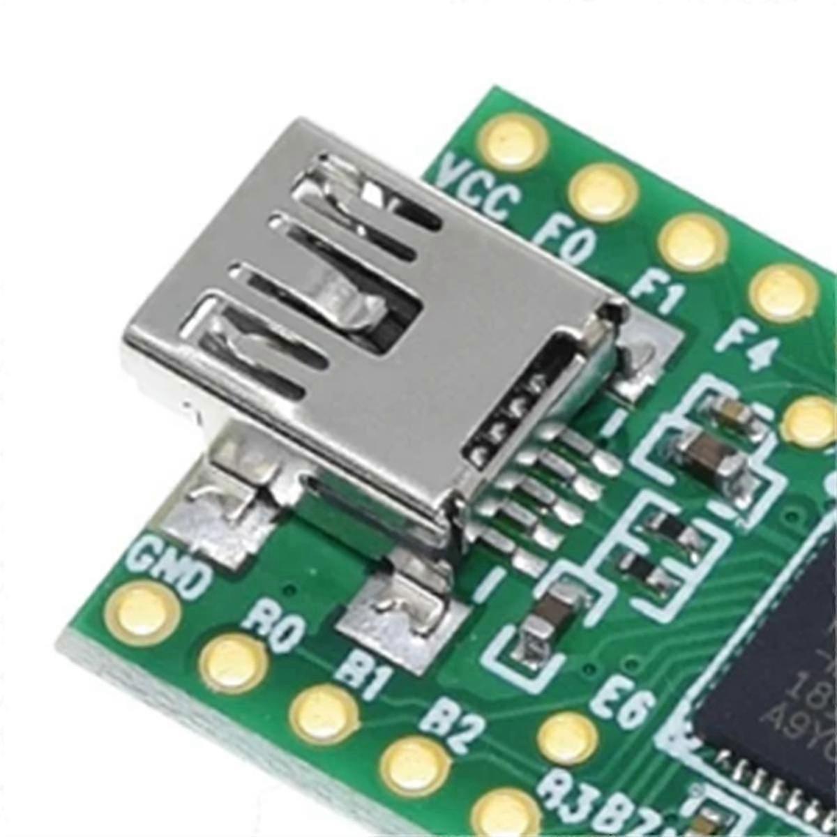 Teensy 2.0 USB 2.0 -näppäimistö ja -hiiri AVR ISP -toiminnolla ja Mega32u4 USB-asemalla - versio HwyS