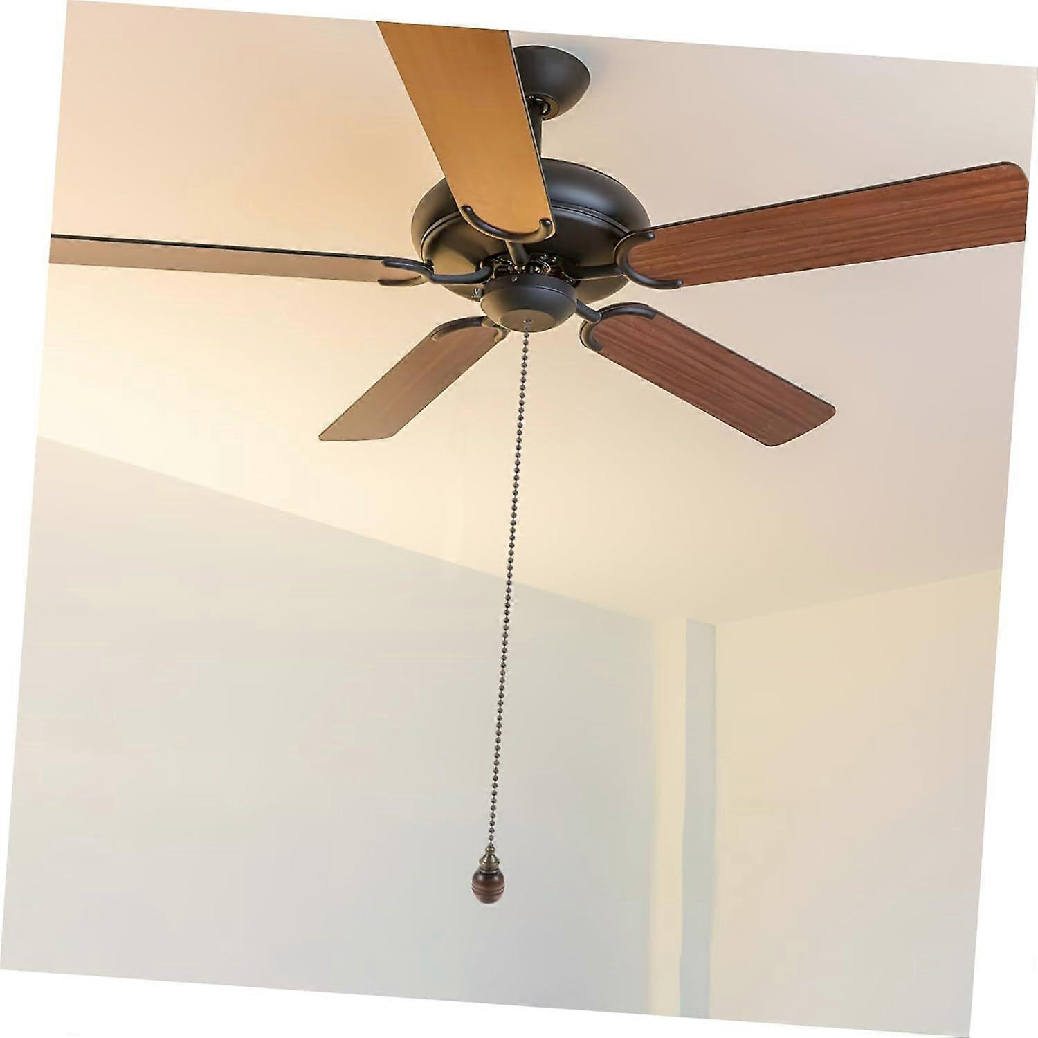 Deckenventilator mit Zugschalter