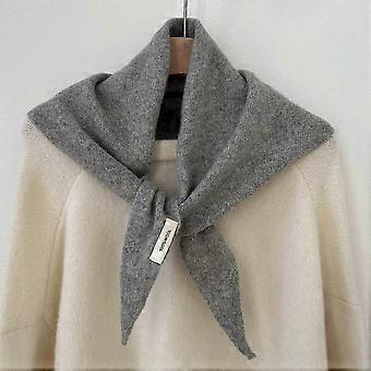 Wool Knit Triangle Scarf for Women 110x37cm Warm Shawl Lightweight Soft Solid Colour Stylish Winter Accessory for Daily Wear Travel