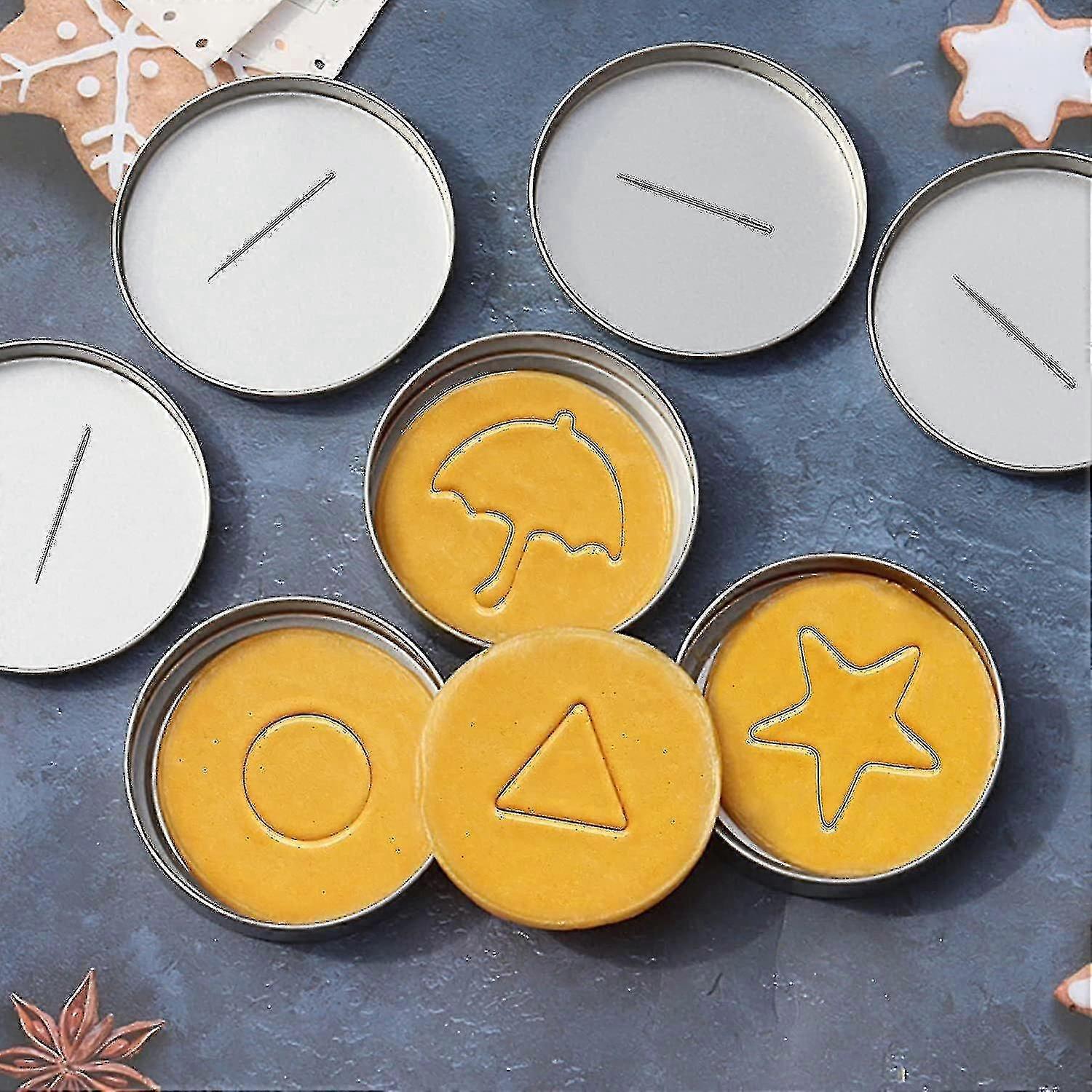24 Pcs Squid Cookie Cutter Game Set, With Tin Box & Needle