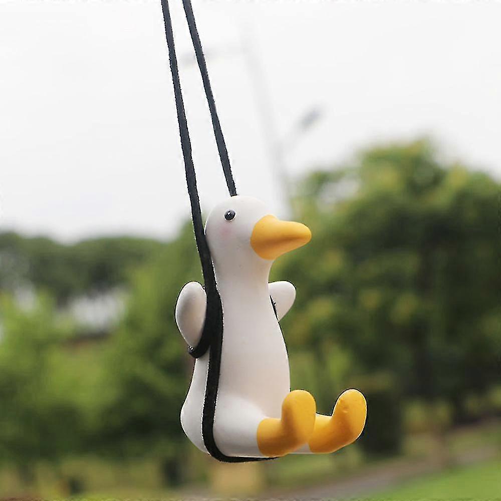 Little Duck Swing Dekoracja wisiorka samochodowego z uroczym wzorem do personalizacji wnętrza pojazdu i zabawnych akcesoriów