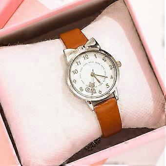 Dameshorloge, Koreaans design, nieuwste mode, casual, wit, trendy quartzhorloge in de uitverkoop.