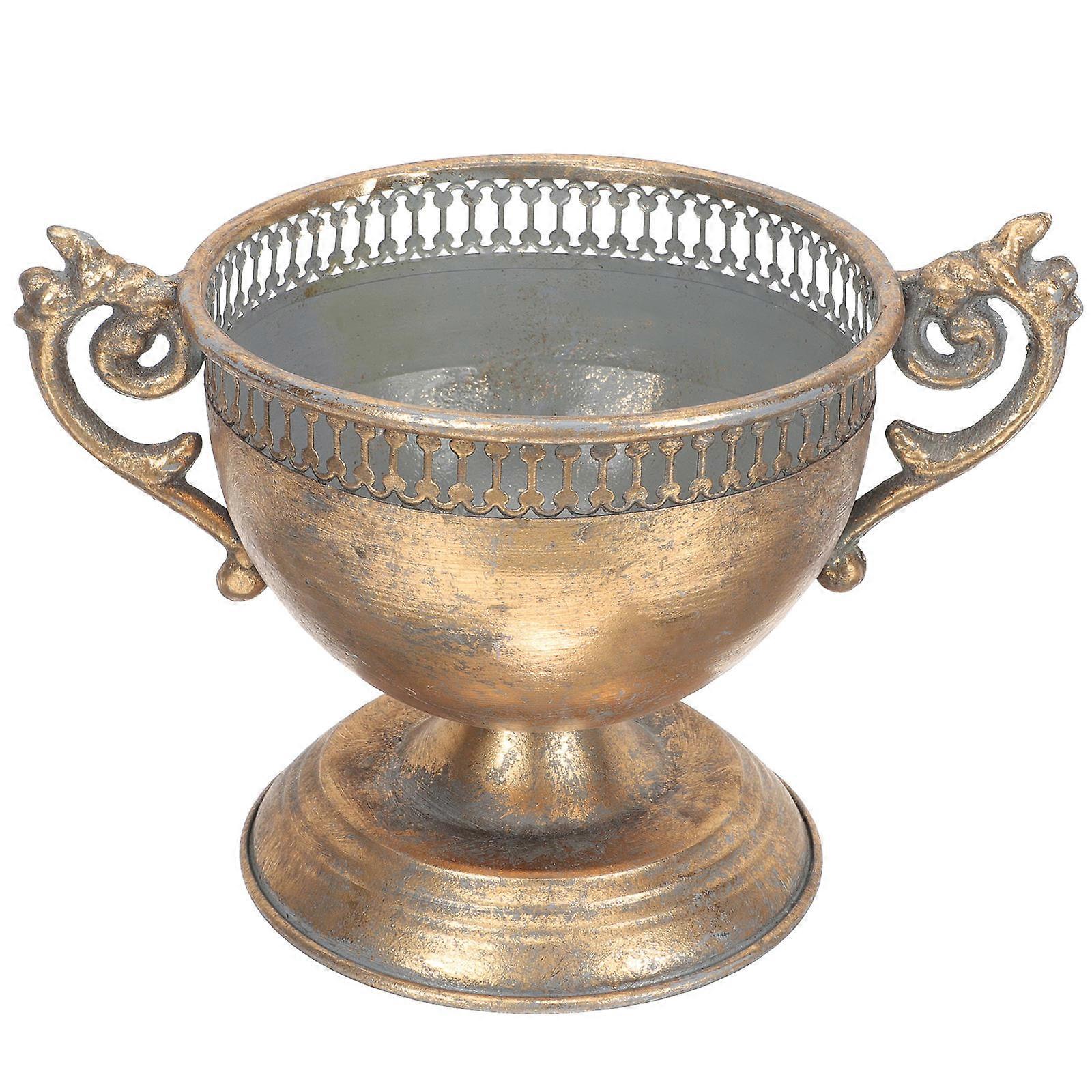 Metal Vase, Adding Romance to Any Living Space