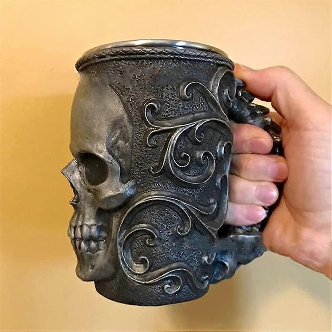 Macabre Coffee Mugs/Skull/Skeleton Style Beer Mug, 3D Horror Zombie Head Water Cup with Scary Realistic Patterns for Halloween (Skull)