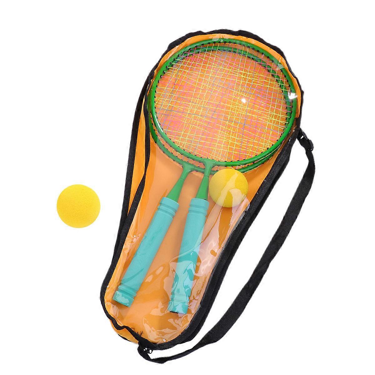 It looks like you're referring to a product listing for a **badminton racket set designed for children**, but the title is a bit unclear or some