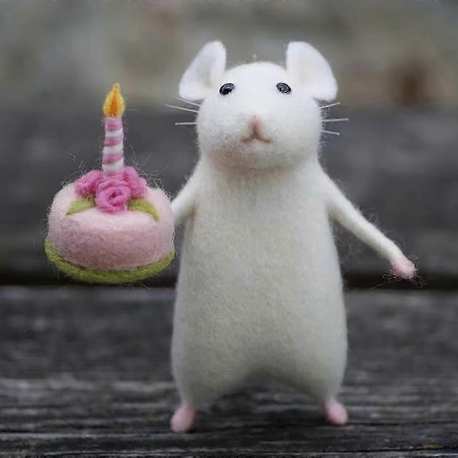 Halloween Mouse Decor with Pumpkin, Cake, Hat for Display: Festive Felt Mouse Set for Holiday Display