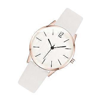 PU-läder armbandsur Dam Quartz klocka Mode studentklocka Casualklocka