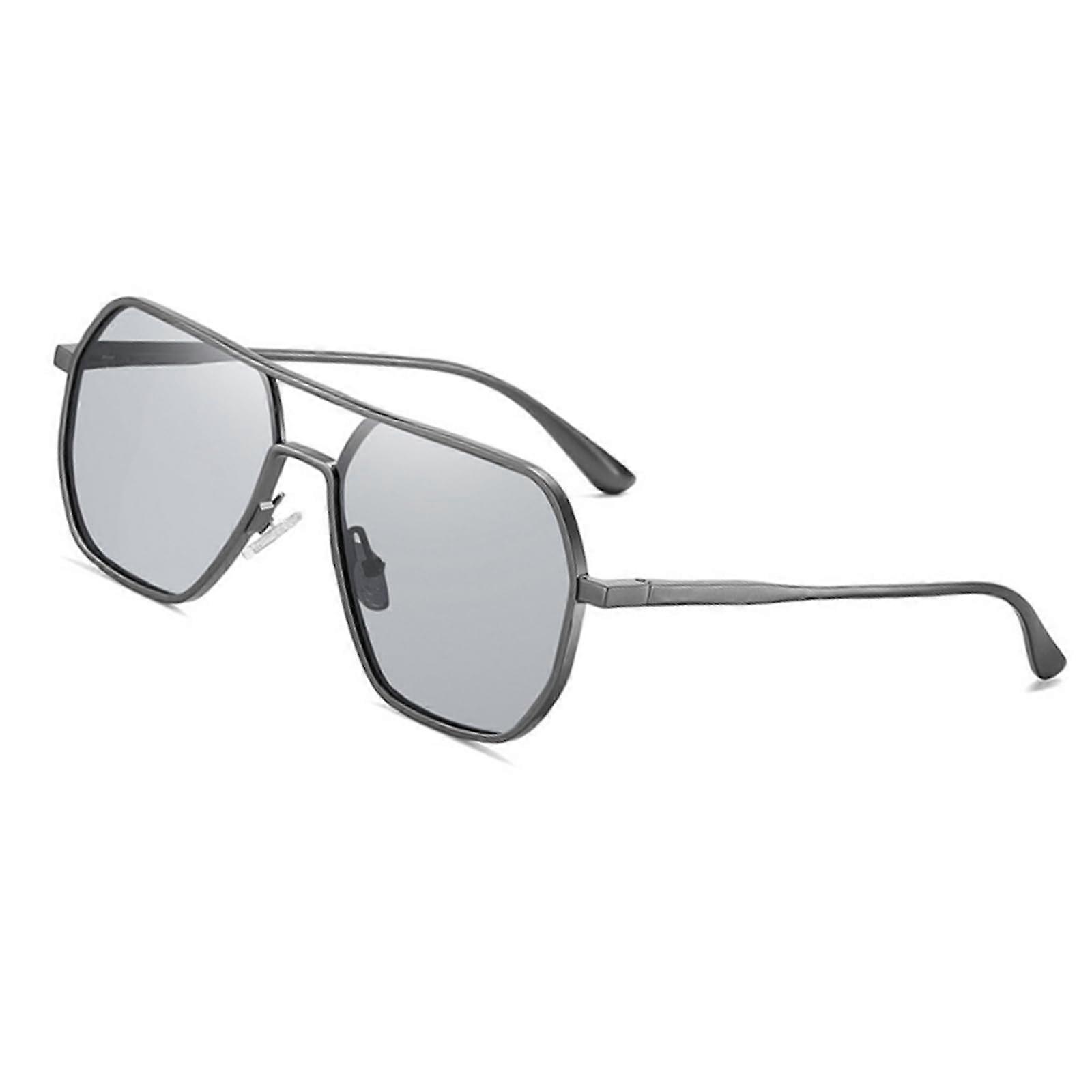 Polarized Sunglasses for Men with UV400 Protection, Lightweight Aviator Style for Driving, Fishing and Climbing