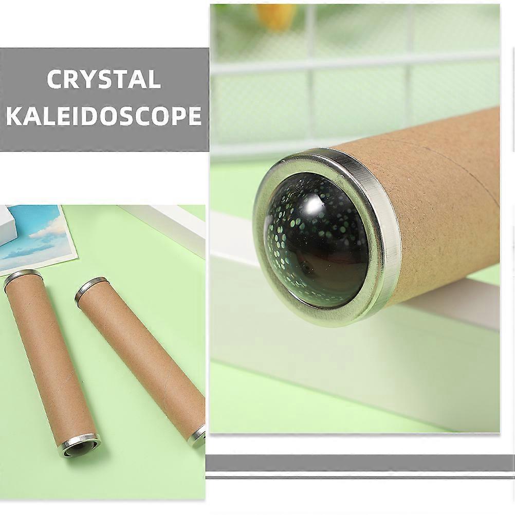 Kit de kaléidoscope avec 2 tubes en papier pour créer son propre kaléidoscope.