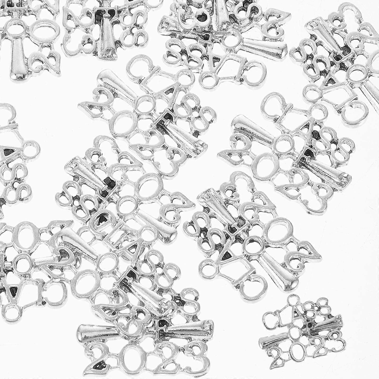 Class Of 2023 Graduation Charms Silver Color Irregular Shape For Crafts 20Set
