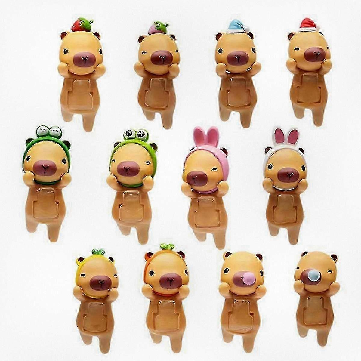 Capybara Plush Toy for Car Dashboard Decoration - Cute Small Animal Figure for Center Console and Navigation Screen Adornment