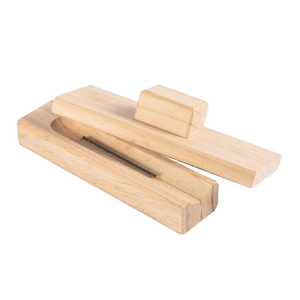 Nutcracker Chestnut Cutter with Ergonomic Wooden Handle for Walnuts Hazelnuts and Easy Nut Cracking Ref:2779